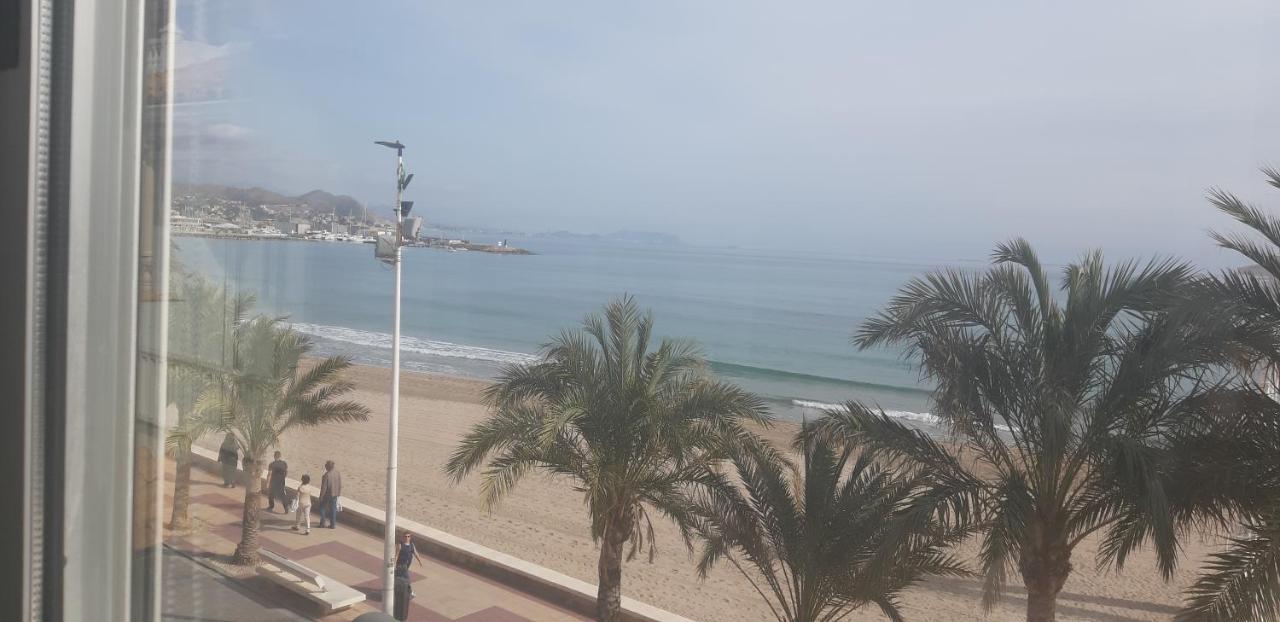Los Perlas El Campello Bagian luar foto